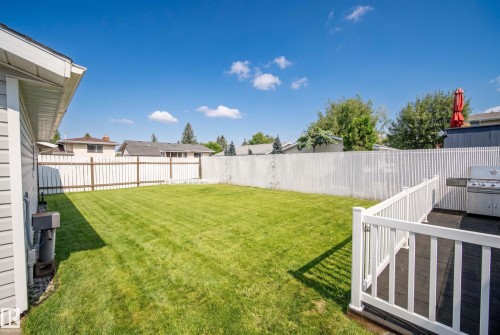 17312 105 Street Nw, Edmonton, AB - Outdoor