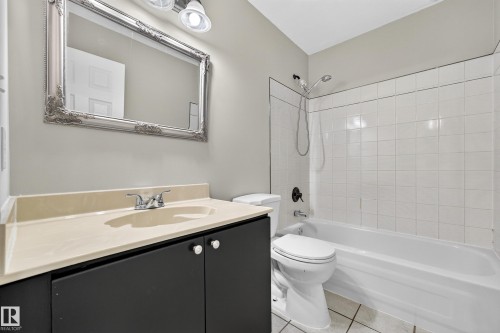 #14 14803 34 St Nw, Edmonton, AB - Indoor Photo Showing Bathroom