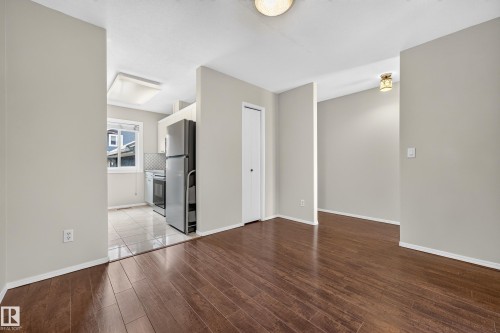 #14 14803 34 St Nw, Edmonton, AB - Indoor Photo Showing Other Room