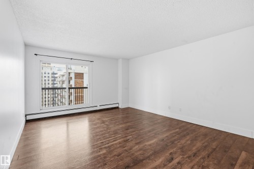 9929 113 Street Nw, Edmonton, AB - Indoor Photo Showing Other Room