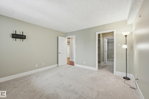 9929 113 Street Nw, Edmonton, AB - Indoor Photo Showing Other Room