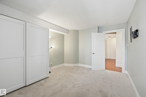9929 113 Street Nw, Edmonton, AB - Indoor Photo Showing Other Room