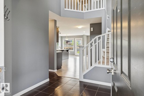 5935 18 Avenue Sw, Edmonton, AB - Indoor Photo Showing Other Room