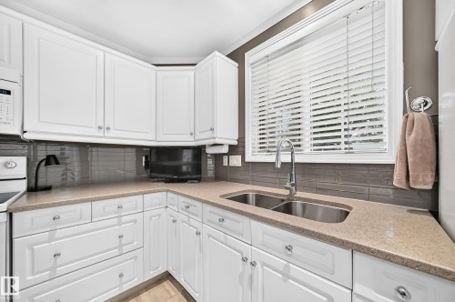 13003 124 Avenue Nw, Edmonton, AB - Indoor Photo Showing Kitchen With Double Sink