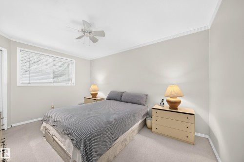 13003 124 Avenue Nw, Edmonton, AB - Indoor Photo Showing Bedroom