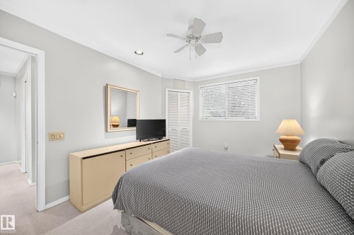 13003 124 Avenue Nw, Edmonton, AB - Indoor Photo Showing Bedroom