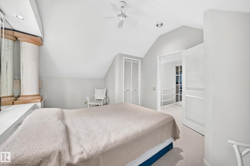 13003 124 Avenue Nw, Edmonton, AB - Indoor Photo Showing Bedroom