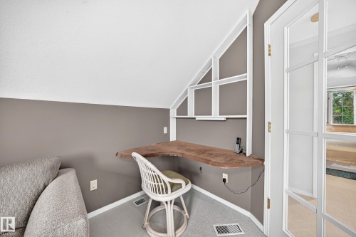 13003 124 Avenue Nw, Edmonton, AB - Indoor Photo Showing Other Room