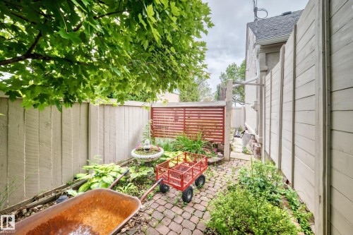 13003 124 Avenue Nw, Edmonton, AB - Outdoor