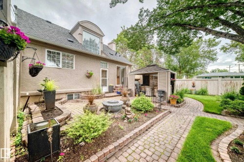 13003 124 Avenue Nw, Edmonton, AB - Outdoor