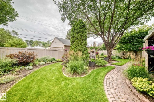13003 124 Avenue Nw, Edmonton, AB - Outdoor