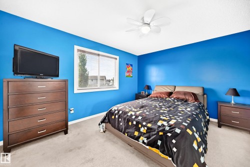 3512 11 Street Nw, Edmonton, AB - Indoor Photo Showing Bedroom