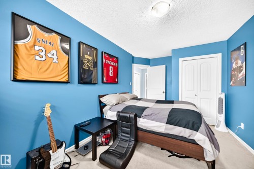 3512 11 Street Nw, Edmonton, AB - Indoor Photo Showing Bedroom