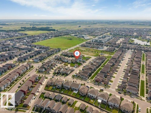 Residential neighborhood featuring paved streets and established homes - 2436 18 Avenue Nw, Edmonton, AB 