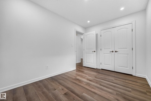 8226 180A Avenue Nw, Edmonton, AB - Indoor Photo Showing Other Room