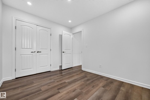 8226 180A Avenue Nw, Edmonton, AB - Indoor Photo Showing Other Room