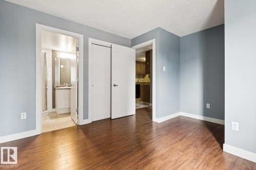 #408 9715 110 St Nw, Edmonton, AB - Indoor Photo Showing Other Room