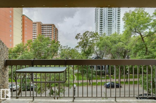 #408 9715 110 St Nw, Edmonton, AB - Outdoor