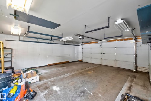 8715 64 Avenue Nw, Edmonton, AB - Indoor Photo Showing Garage