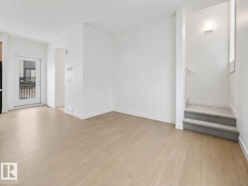 #528 857 Belmont Dr Sw, Calgary, AB - Indoor Photo Showing Other Room