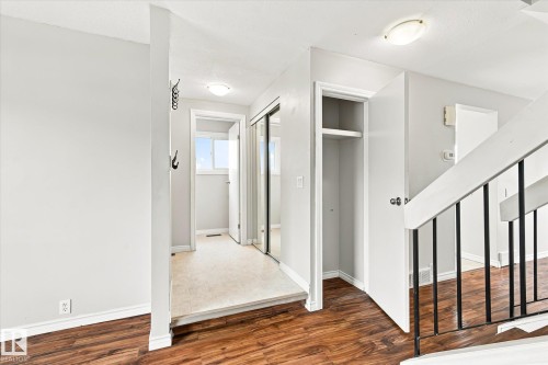 17911 77 Avenue Nw, Edmonton, AB - Indoor Photo Showing Other Room