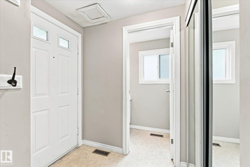 17911 77 Avenue Nw, Edmonton, AB - Indoor Photo Showing Other Room