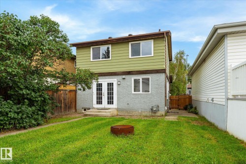 17911 77 Avenue Nw, Edmonton, AB - Outdoor