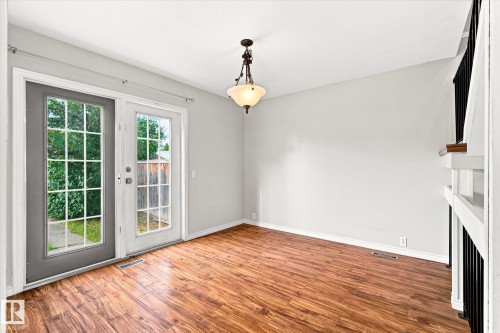 17911 77 Avenue Nw, Edmonton, AB - Indoor Photo Showing Other Room