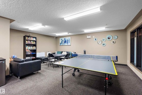 #440 1520 Hammond Gate Nw, Edmonton, AB - Indoor
