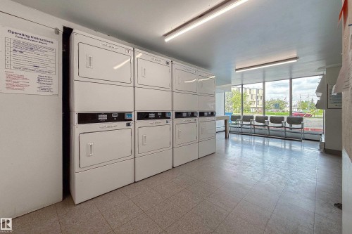 #56 8745 165 Street Nw, Edmonton, AB - Indoor