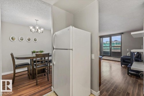 #305 10175 109 St Nw, Edmonton, AB - Indoor Photo Showing Dining Room