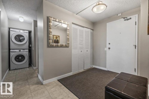 #305 10175 109 St Nw, Edmonton, AB - Indoor Photo Showing Laundry Room