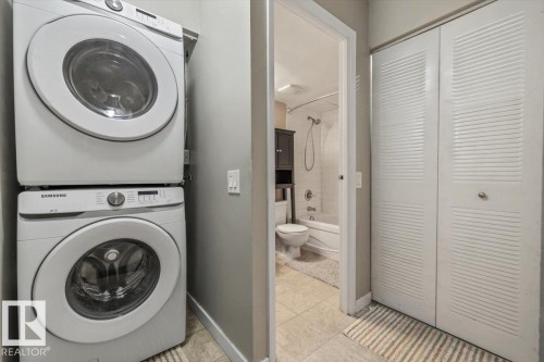 #305 10175 109 St Nw, Edmonton, AB - Indoor Photo Showing Laundry Room