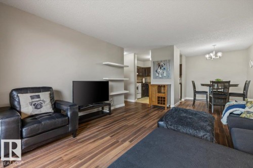 #305 10175 109 St Nw, Edmonton, AB - Indoor Photo Showing Other Room