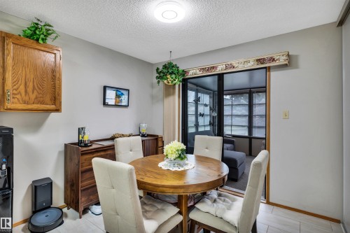 10636 153 Avenue Nw, Edmonton, AB - Indoor Photo Showing Dining Room