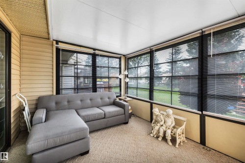 10636 153 Avenue Nw, Edmonton, AB - Indoor Photo Showing Other Room