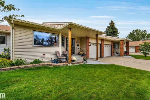 10636 153 Avenue Nw, Edmonton, AB - Outdoor