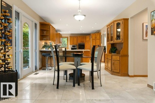 2 Greenwood Place, St. Albert, AB - Indoor Photo Showing Dining Room