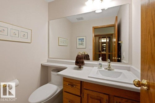 2 Greenwood Place, St. Albert, AB - Indoor Photo Showing Bathroom