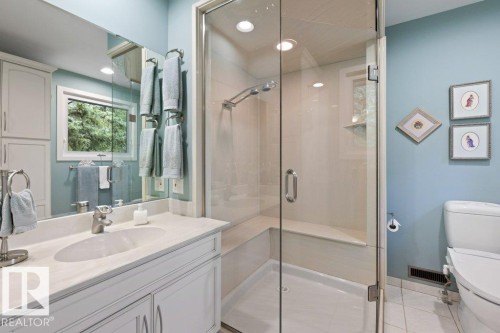 2 Greenwood Place, St. Albert, AB - Indoor Photo Showing Bathroom