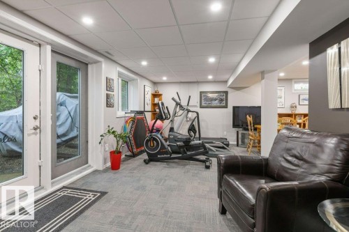 2 Greenwood Place, St. Albert, AB - Indoor