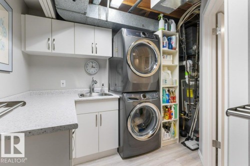 2 Greenwood Place, St. Albert, AB - Indoor Photo Showing Laundry Room