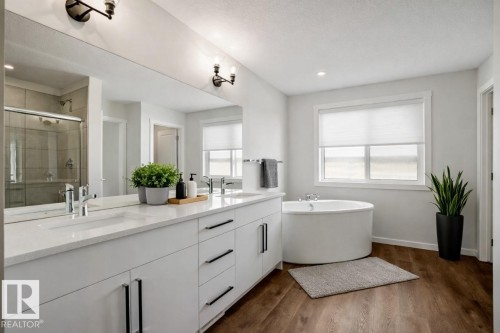 13 Cloutier Close, St. Albert, AB - Indoor Photo Showing Bathroom