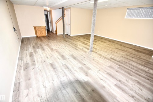 4820 49 Avenue, St. Paul Town, AB - Indoor