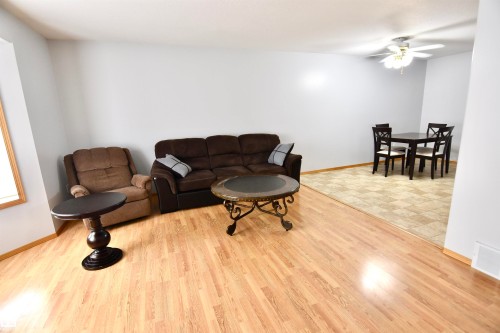 4820 49 Avenue, St. Paul Town, AB - Indoor Photo Showing Other Room