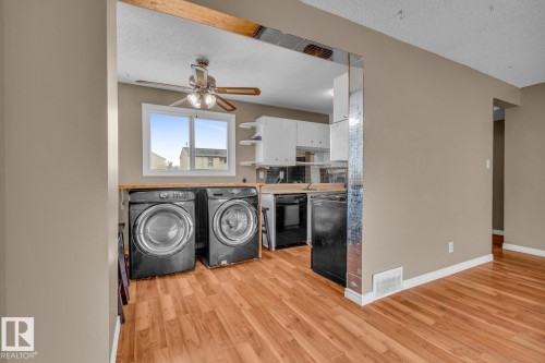 221 Harrison Dr Nw, Edmonton, AB - Indoor Photo Showing Laundry Room