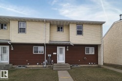 221 HARRISON DR NW  Edmonton, AB T5A 2X5