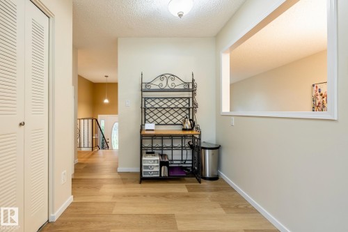 12 Amherst Crescent, St. Albert, AB - Indoor Photo Showing Other Room