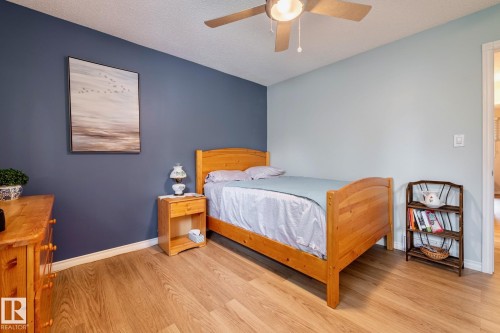12 Amherst Crescent, St. Albert, AB - Indoor Photo Showing Bedroom
