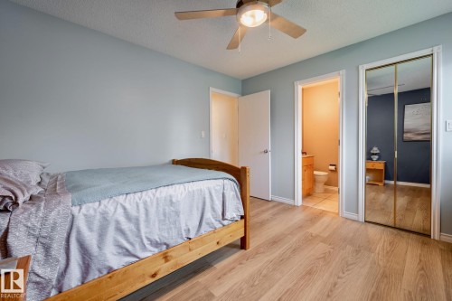 12 Amherst Crescent, St. Albert, AB - Indoor Photo Showing Bedroom